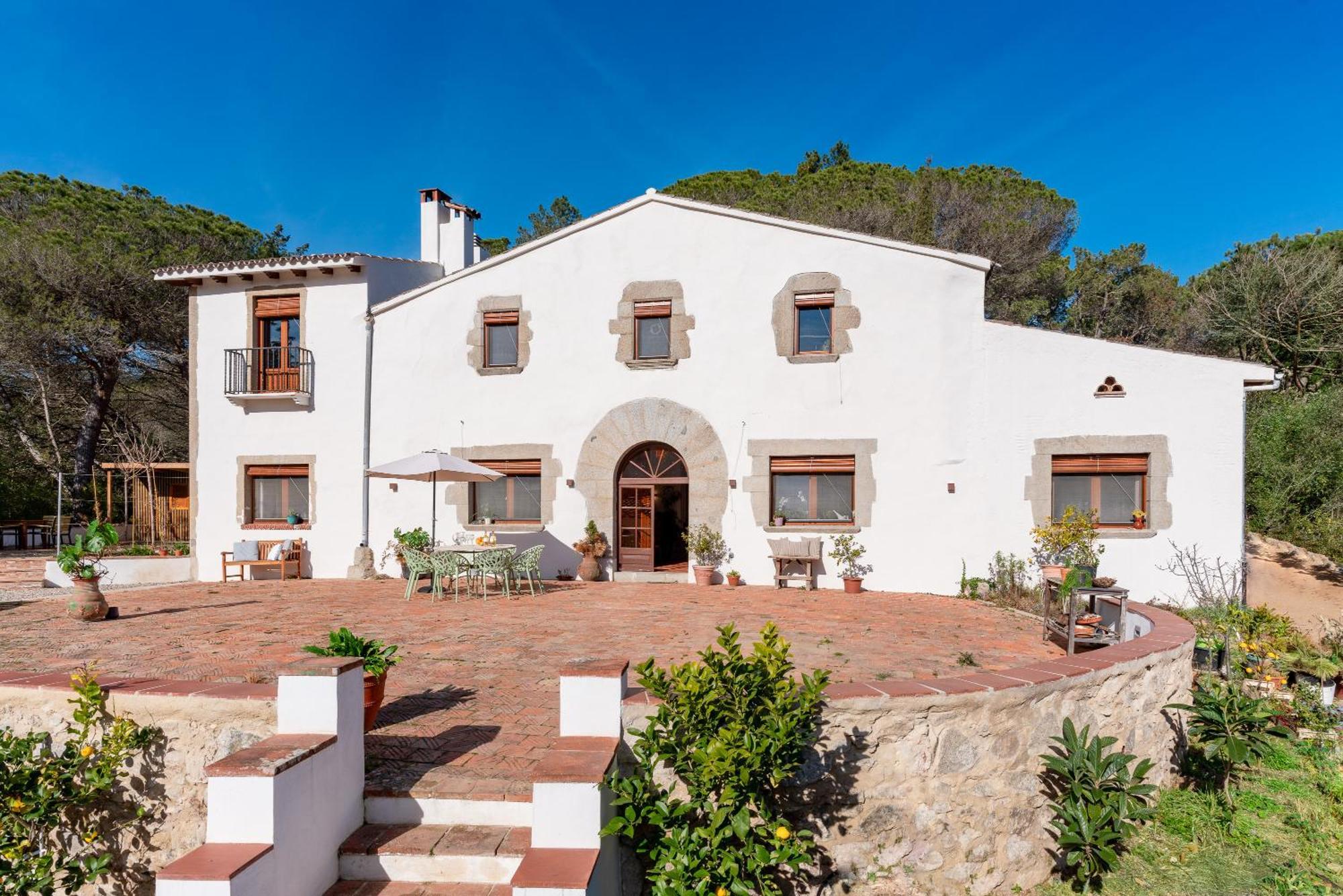 La Terraza - Grosszuegiges Appartment In Katalanischer Masia Sant Iscle De Vallalta Εξωτερικό φωτογραφία