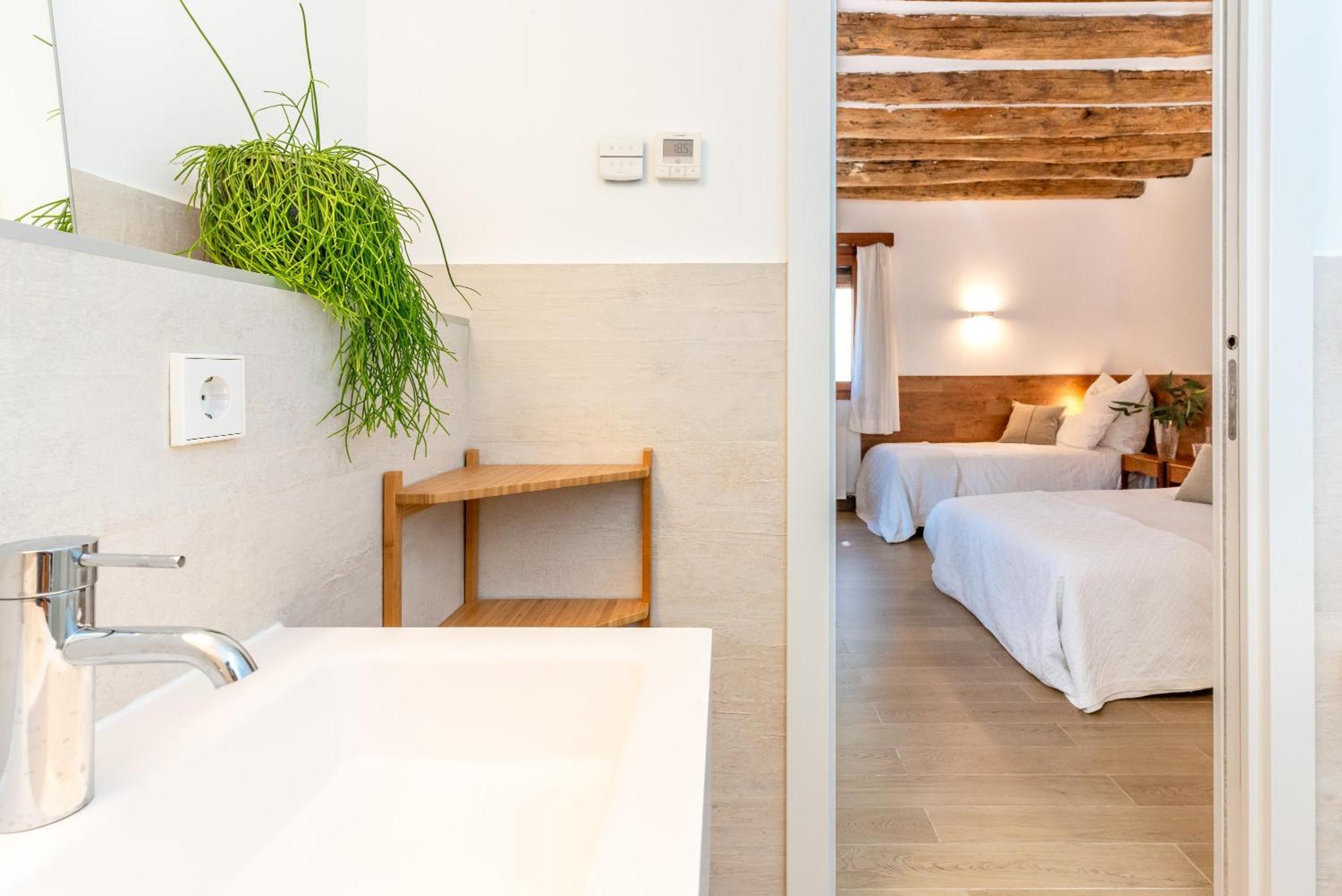 La Terraza - Grosszuegiges Appartment In Katalanischer Masia Sant Iscle De Vallalta Εξωτερικό φωτογραφία