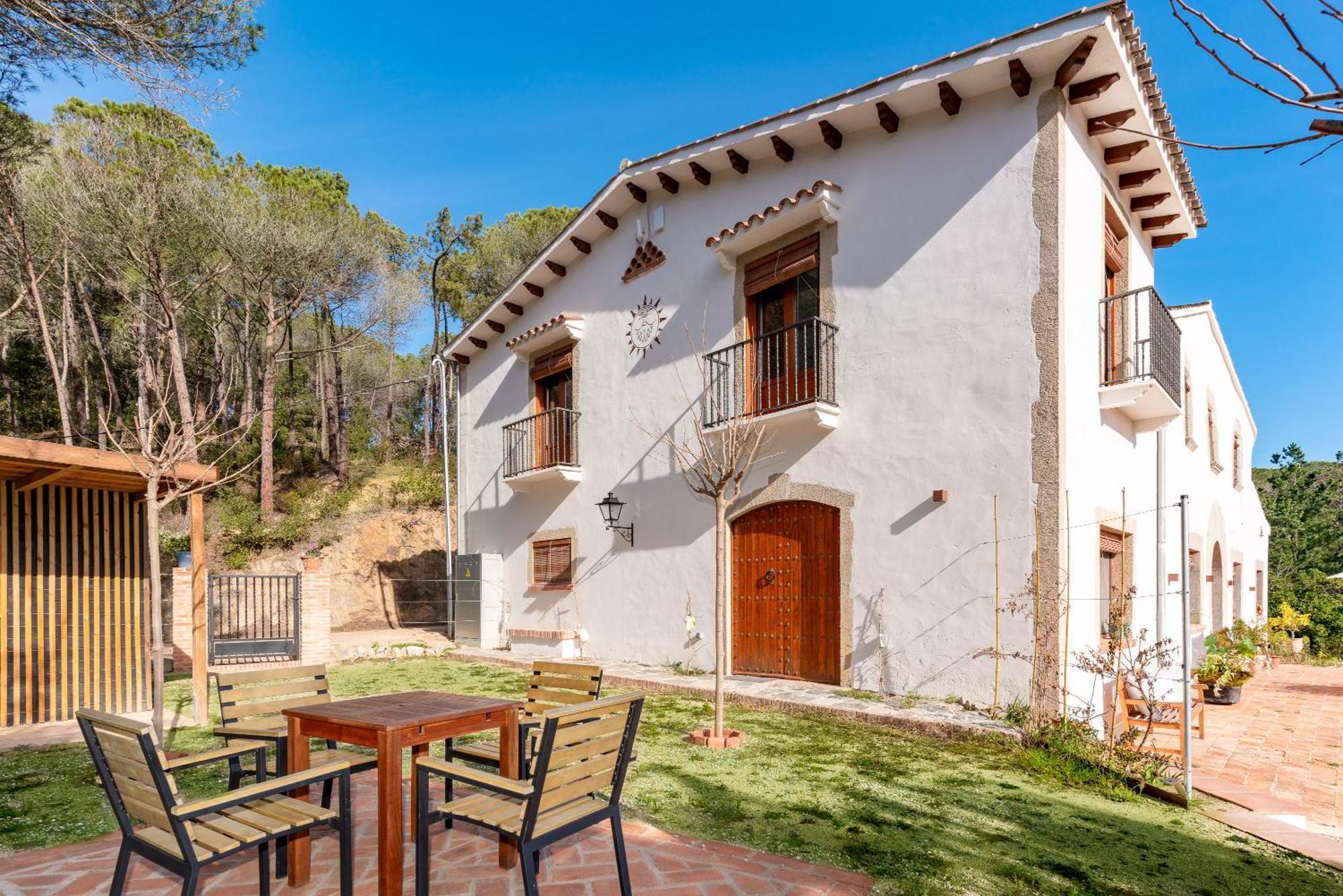 La Terraza - Grosszuegiges Appartment In Katalanischer Masia Sant Iscle De Vallalta Εξωτερικό φωτογραφία