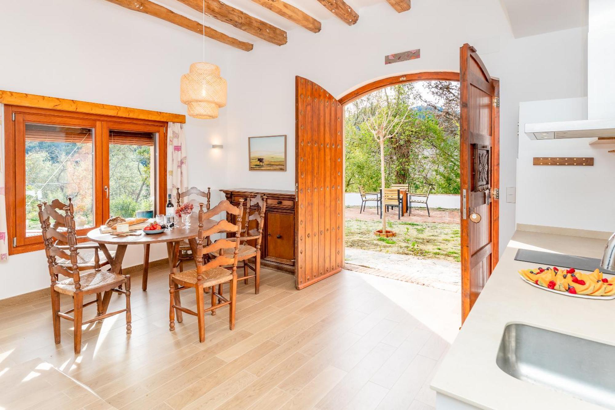 La Terraza - Grosszuegiges Appartment In Katalanischer Masia Sant Iscle De Vallalta Εξωτερικό φωτογραφία